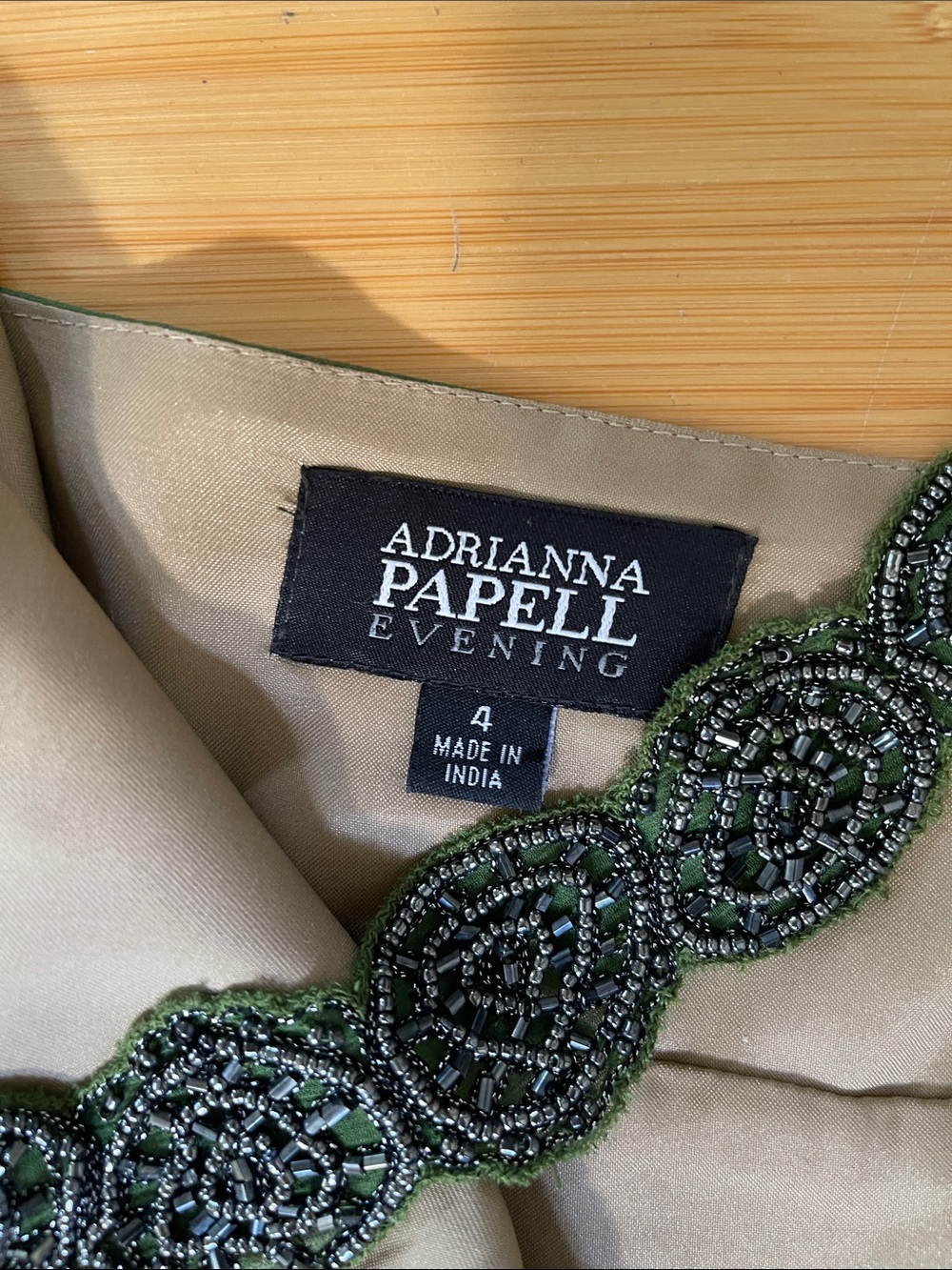 Women Adrianna Papell Evening Midi Dress Beautiful Sequined Size 4 Sleeveless - Picture 7 of 13